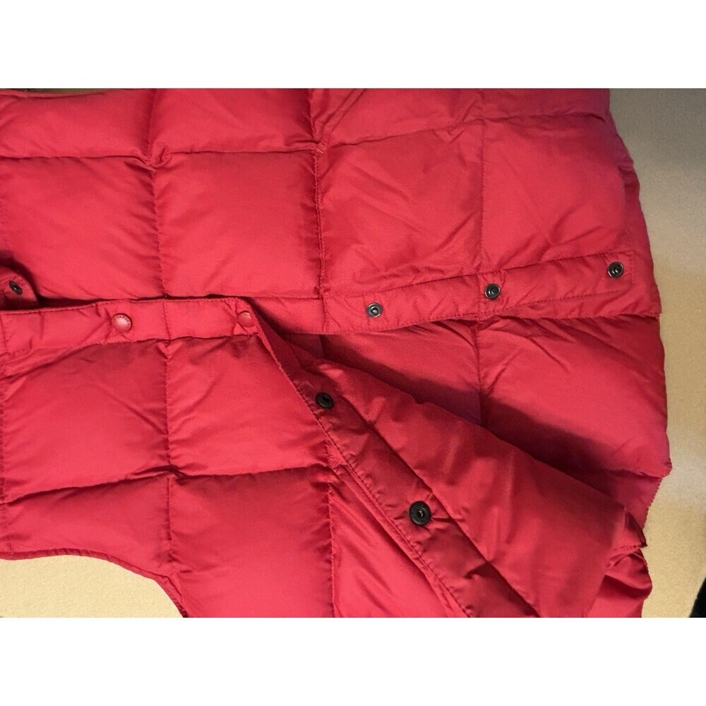Lands’ End Goose Down Puffer Vest Snap Front Quilted Feathers Women’s Red Sz Med - Picture 8 of 8